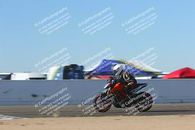 media/Nov-06-2023-Moto Forza (Mon) [[ce023d0744]]/4-Beginner Group/Session 4 (Finish Line Checker)/